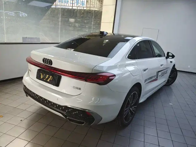 Audi A5L — Фото автомобиля 9
