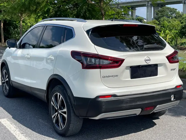 Nissan Qashqai — Фото автомобиля 4