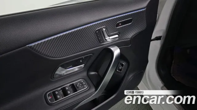 Mercedes-Benz A-Class — Фото автомобиля 18