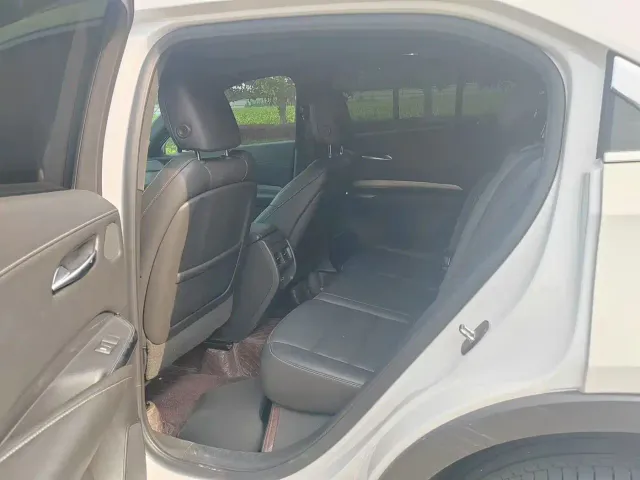 Cadillac XT4 — Фото автомобиля 5