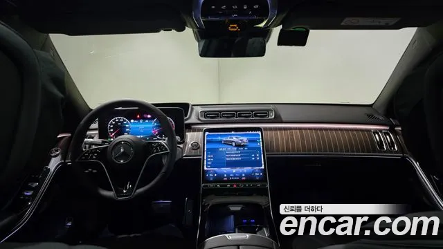 Mercedes-Benz S-Class — Фото автомобиля 17