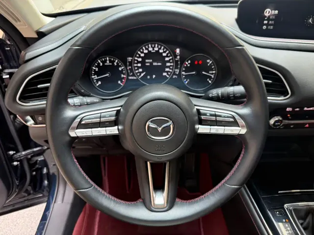 Mazda CX-30 — Фото автомобиля 11
