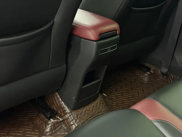 Geely Binyue — Фото автомобиля 13