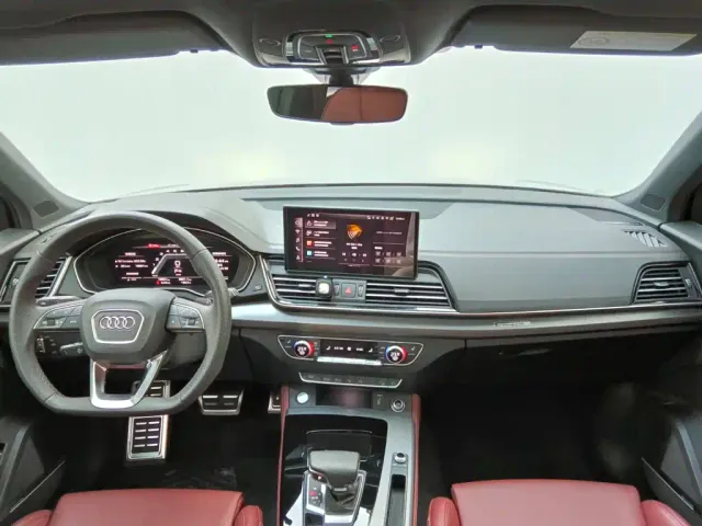Audi Q5L — Фото автомобиля 9