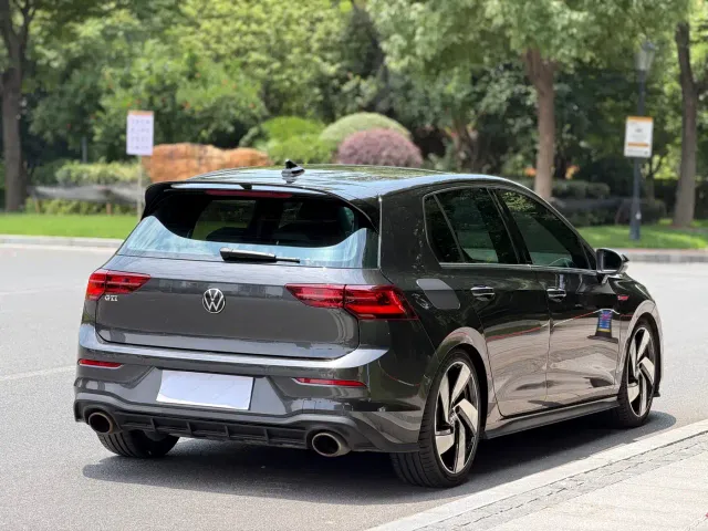 Volkswagen Golf GTI — Фото автомобиля 22