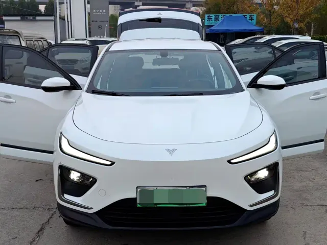 Hozon Neta X — Фото автомобиля 5