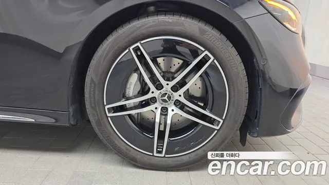 Mercedes-Benz E-Class E-класс W214 — Фото автомобиля 21