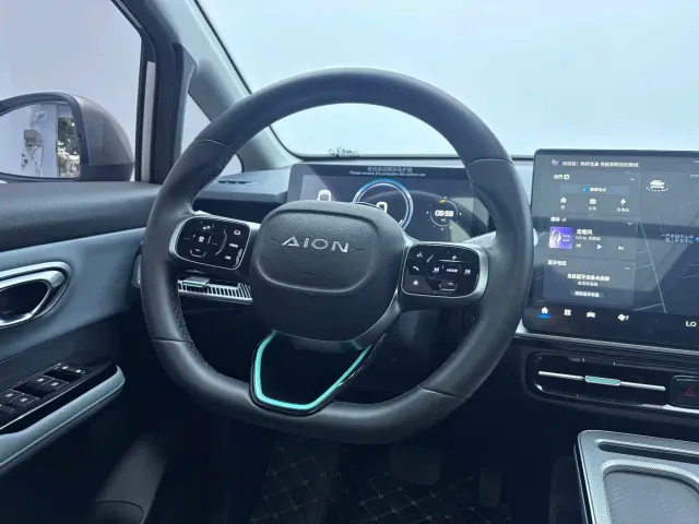 GAC Aion Y — Фото автомобиля 11