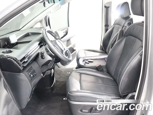 Hyundai Staria — Фото автомобиля 14