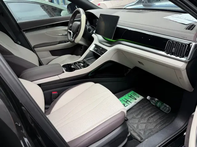 BYD Song PLUS — Фото автомобиля 6