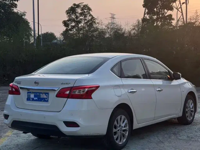 Nissan Sylphy — Фото автомобиля 8