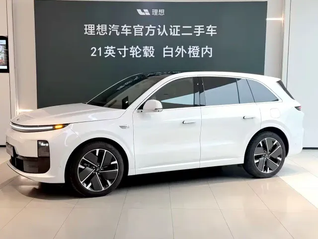 Фотография автомобиля — Li Auto L6