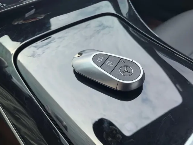 Mercedes-Benz C-Class — Фото автомобиля 15