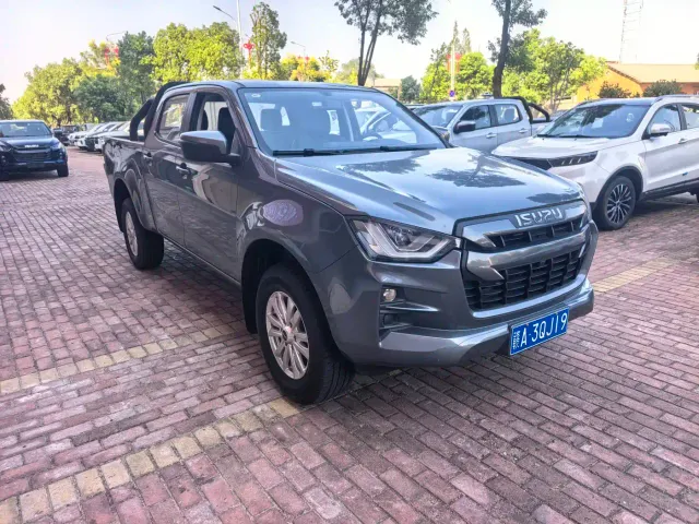 Isuzu Lingtuo — Фото автомобиля 3