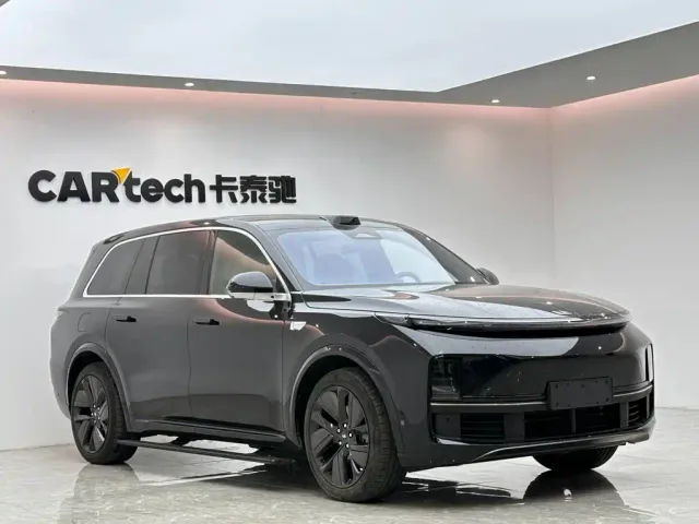 Li Auto L9 — Фото автомобиля 6