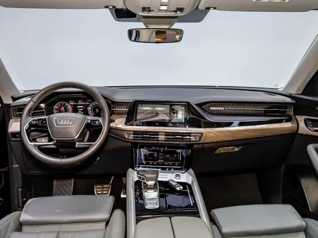 Audi Audi Q6 2023 45 TFSI quattro Uniform Cloud Yulin Package — Фото автомобиля 26