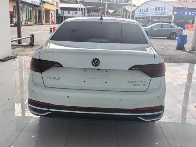 Volkswagen Sagitar — Фото автомобиля 5