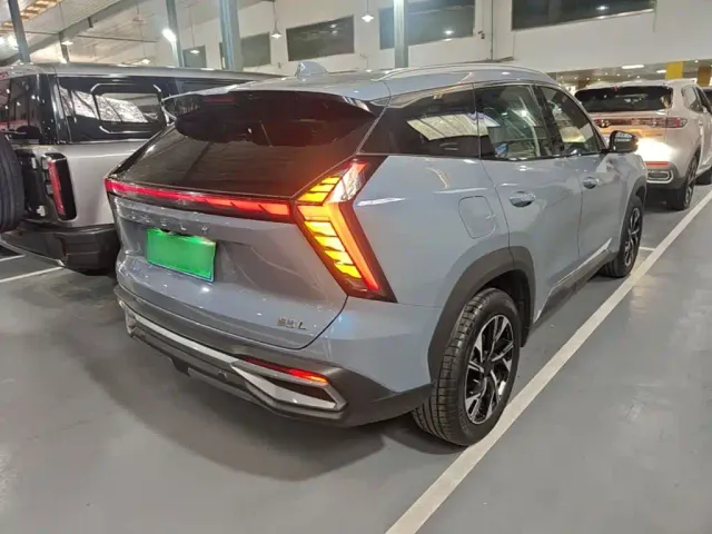 Geely Boyue L — Фото автомобиля 6