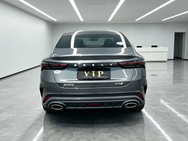 Geely Binrui — Фото автомобиля 8