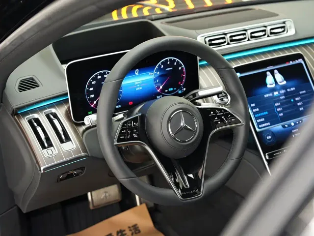 Mercedes-Benz Maybach S-Class — Фото автомобиля 10