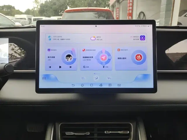 BYD Qin L — Фото автомобиля 12