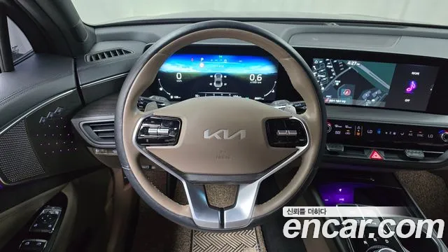 Kia K8 — Фото автомобиля 18