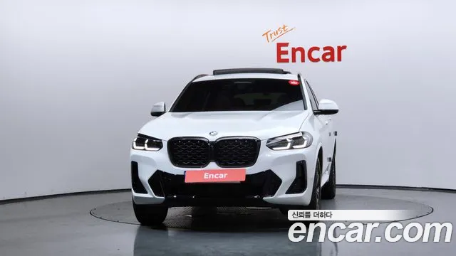 BMW X4 xDrive20i M Sport Pro — Фото автомобиля 3