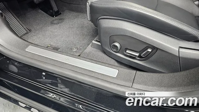 Polestar 4 — Фото автомобиля 29