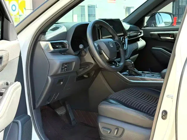 Toyota Crown Kluger — Фото автомобиля 5