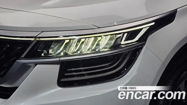 Kia Seltos — Фото автомобиля 7