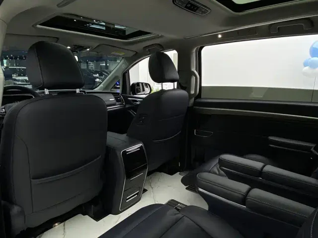 GAC Trumpchi M8 — Фото автомобиля 25