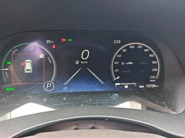 Toyota Highlander — Фото автомобиля 14