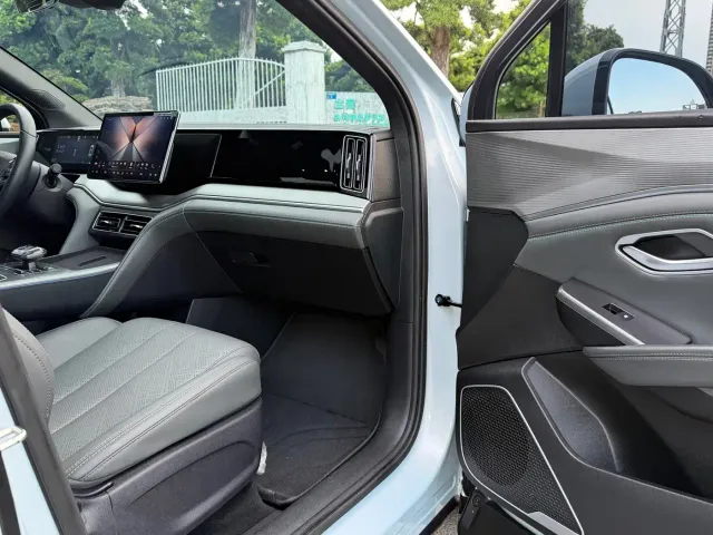BYD Song L DM-i — Фото автомобиля 20