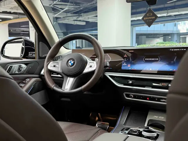 BMW X5 — Фото автомобиля 22