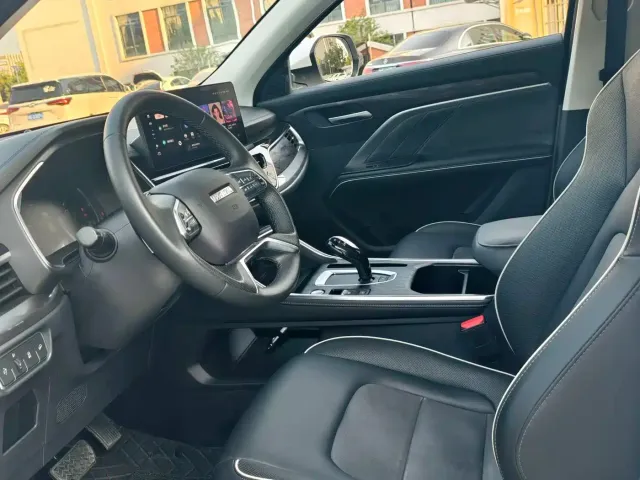 Haval H6 — Фото автомобиля 15