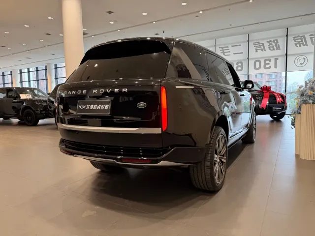 Land Rover Range Rover — Фото автомобиля 27