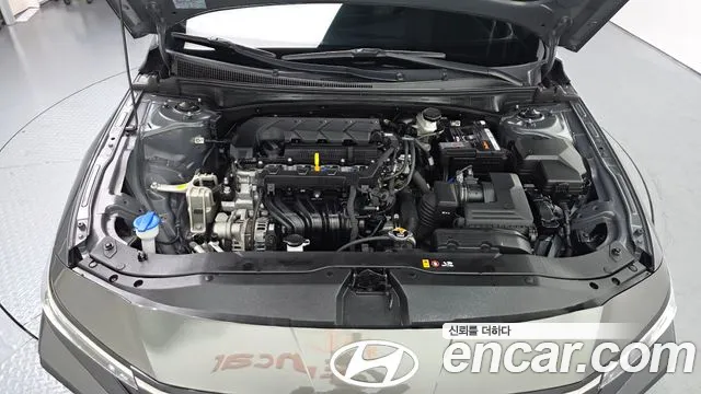 Hyundai Avante — Фото автомобиля 9