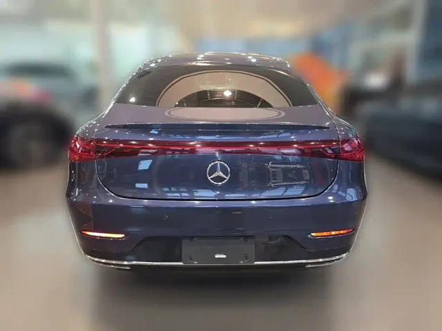 Mercedes-Benz EQS — Фото автомобиля 7