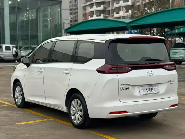 GAC Trumpchi M6 — Фото автомобиля 7