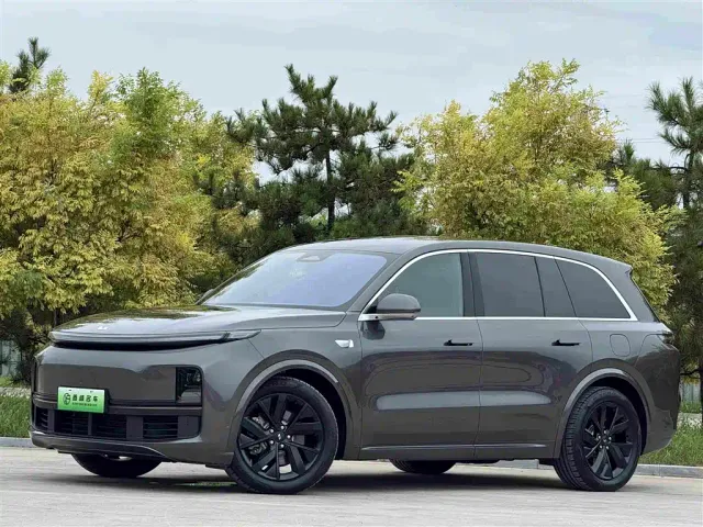 Фотография автомобиля — Li Auto L8