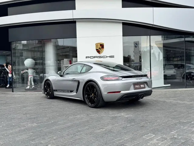 Porsche 718 — Фото автомобиля 7
