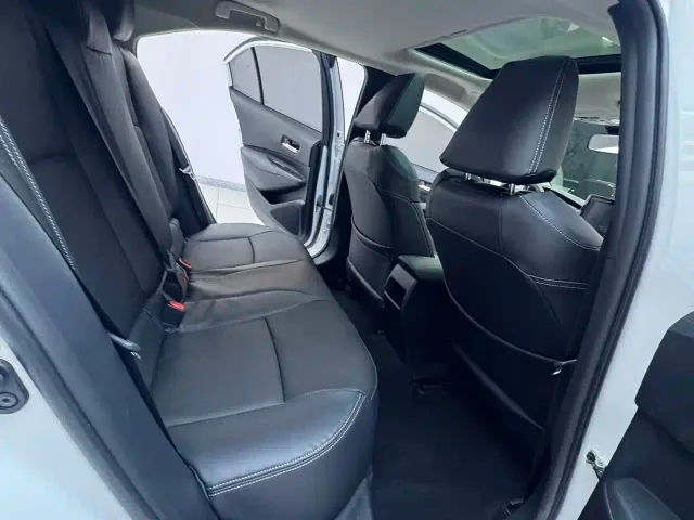 Toyota Corolla — Фото автомобиля 12