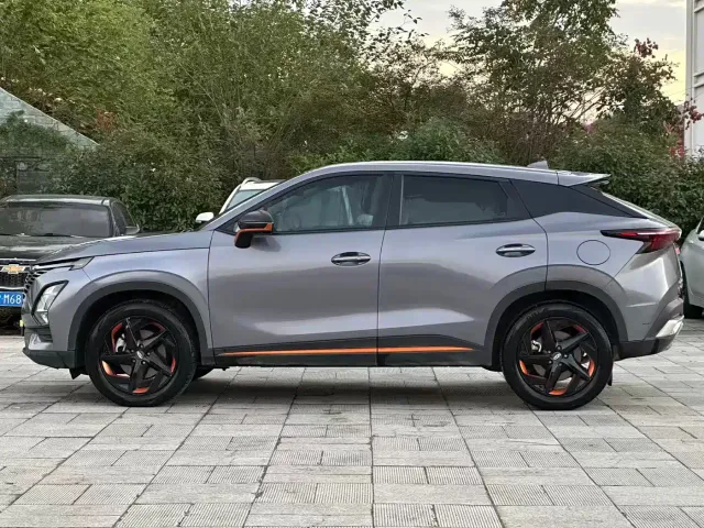 Chery Omoda 5 — Фото автомобиля 10
