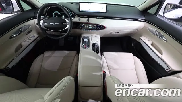 Genesis GV70 — Фото автомобиля 10