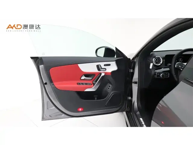Mercedes-Benz CLA-Class AMG — Фото автомобиля 10