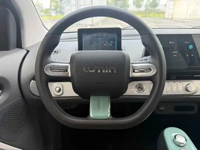 Changan Lumin — Фото автомобиля 13