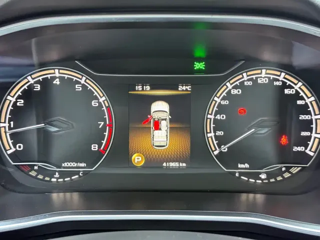 Geely Binyue — Фото автомобиля 8