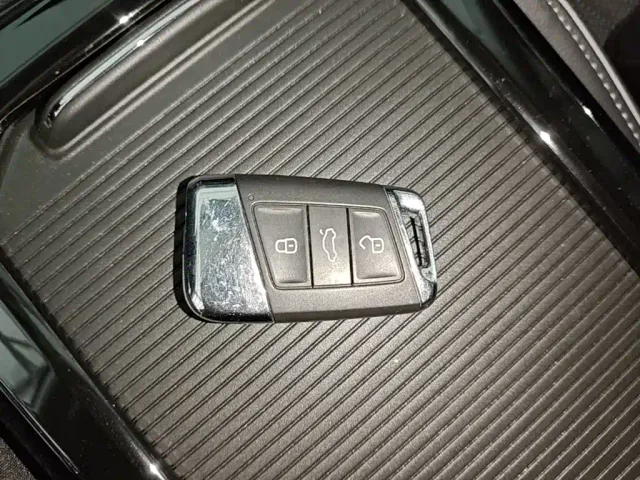 Volkswagen Passat — Фото автомобиля 8