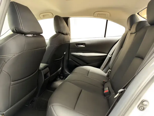 Toyota Corolla — Фото автомобиля 10