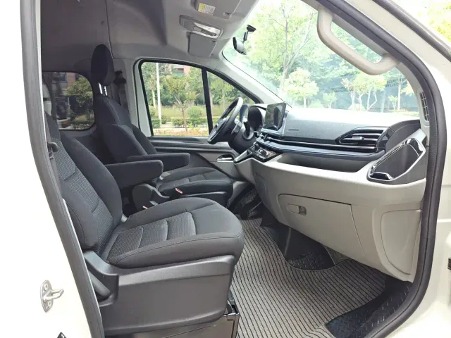 Maxus Xintu V70 — Фото автомобиля 9